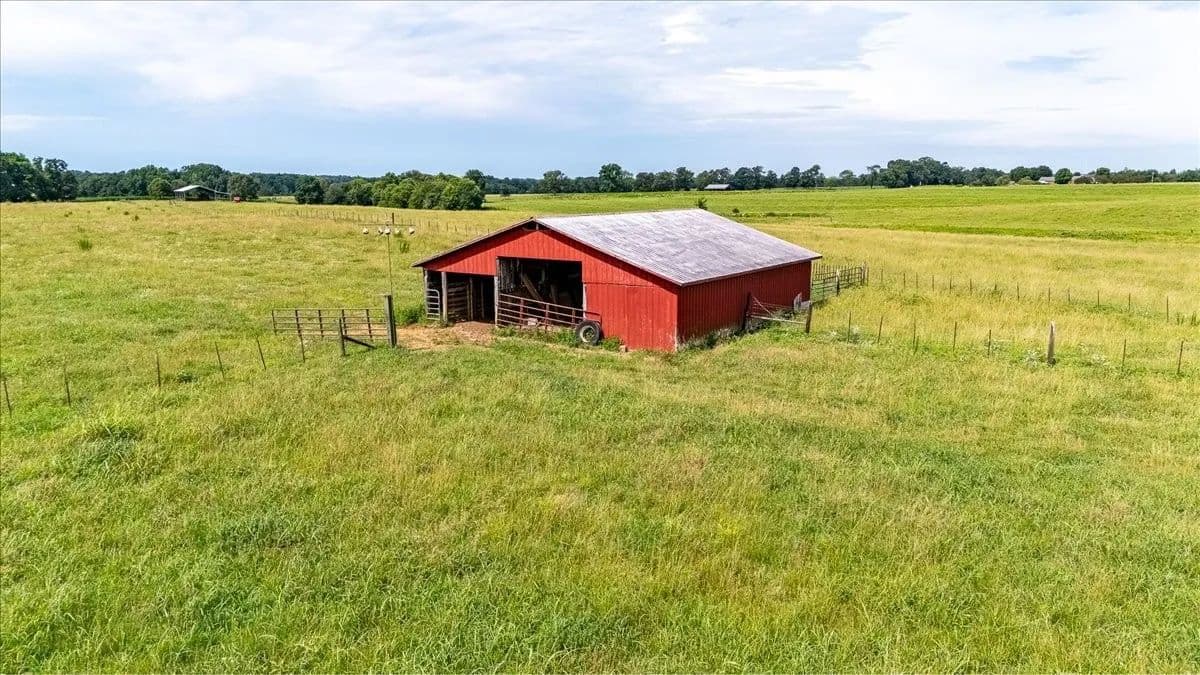 Vacant Land in Leoma - Leoma, Tennessee, 38468