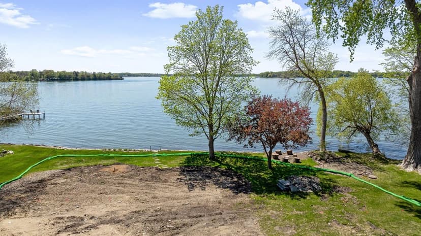 Vacant Land in Tonka Bay