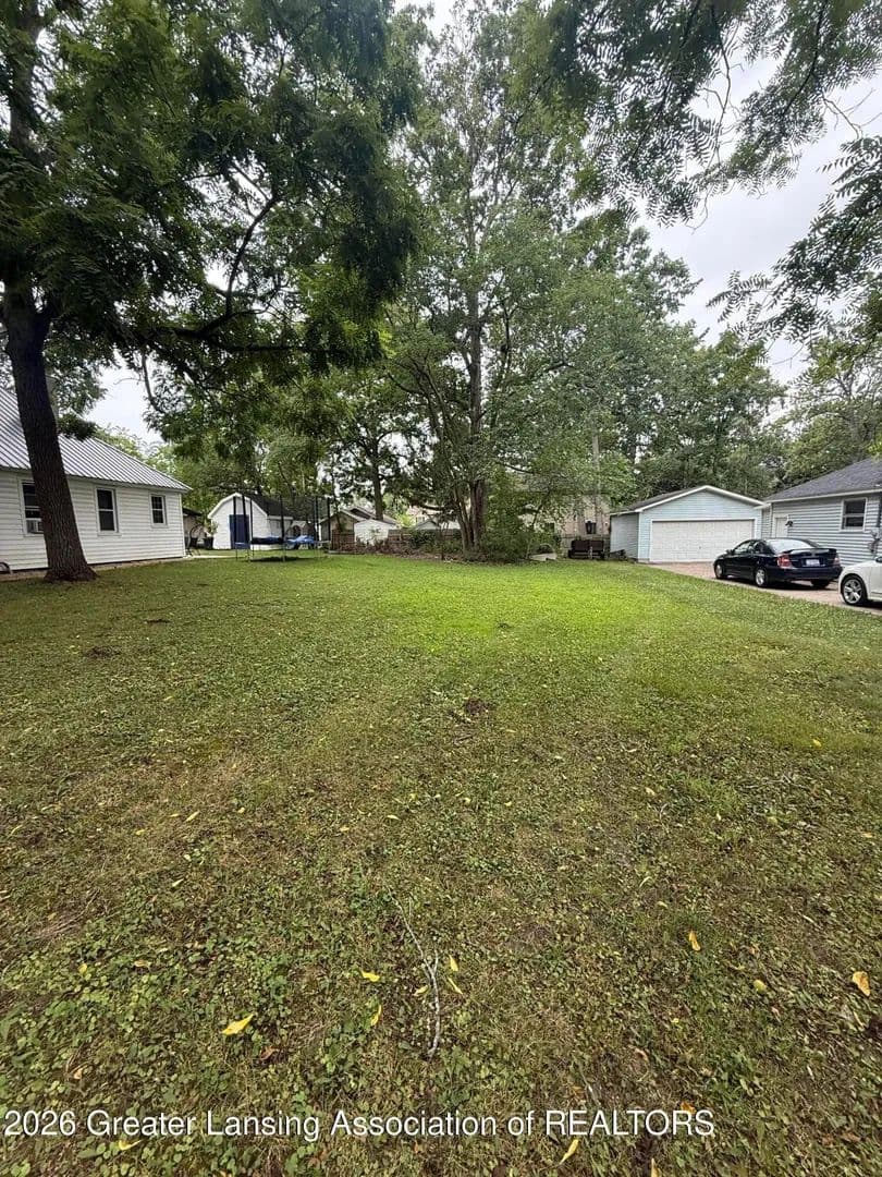 Lots & Land-Other in Haslett - Haslett, Michigan, 48840