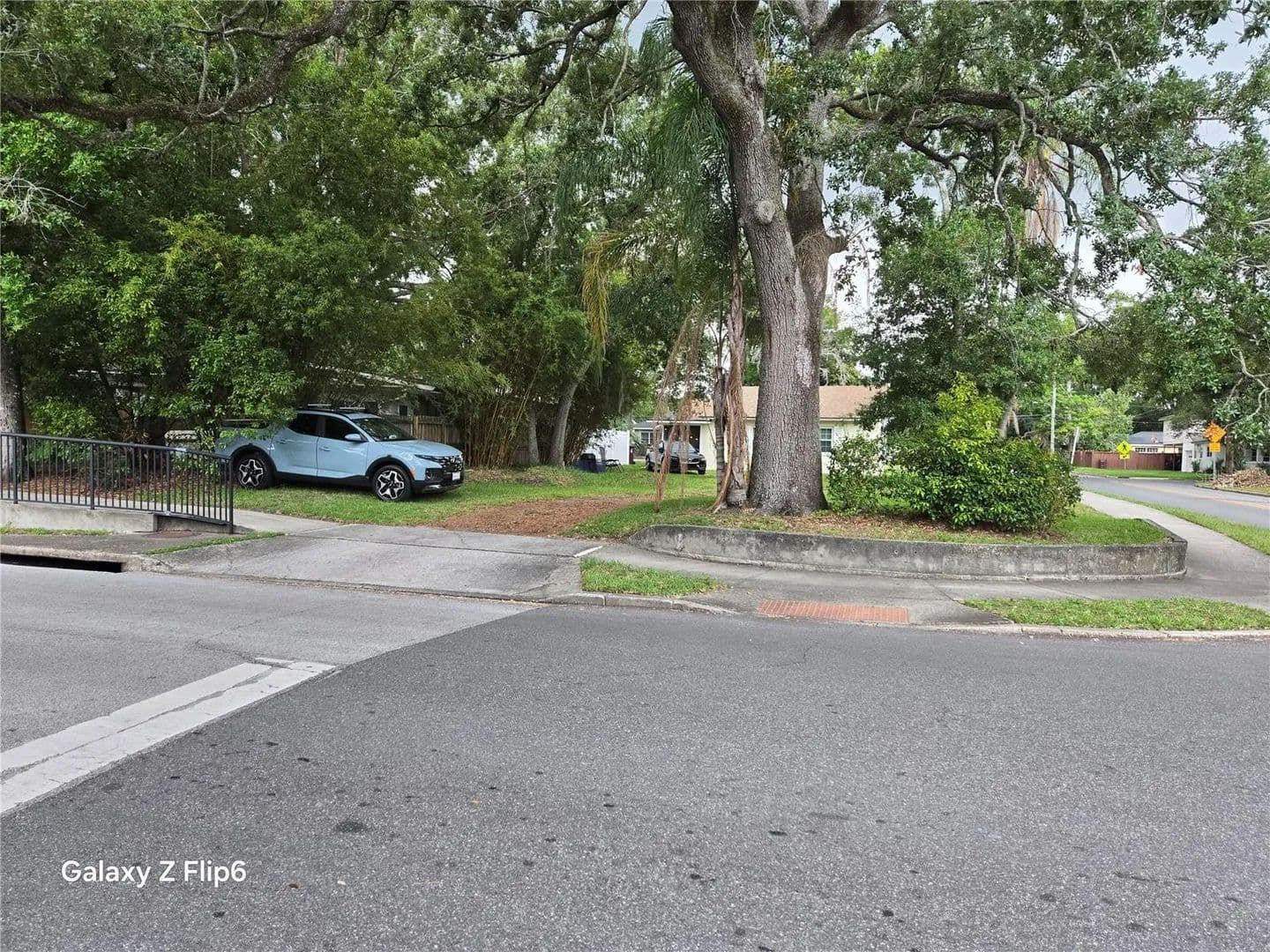Property from HELEN AVENUE - KW - Orlando, Florida, 32804