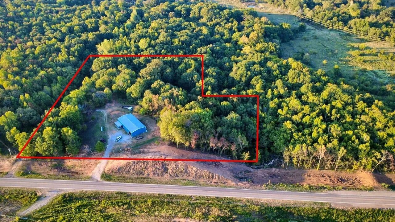 4.5 Acres on Highway 37 | Live/Work Property with 40x80 Shop & Living Quarters - Garvin, Oklahoma, 74736