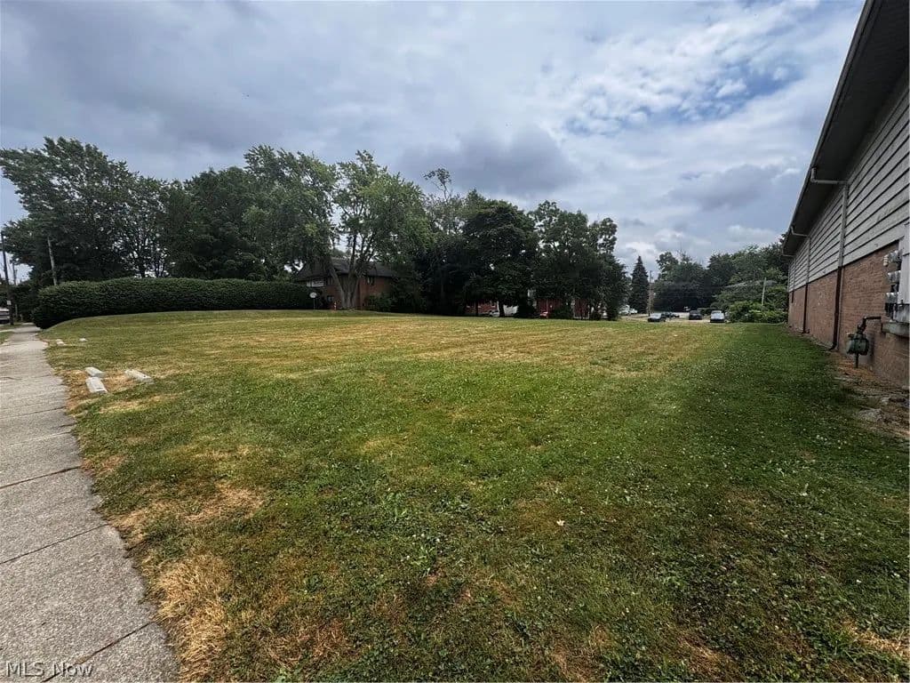 Property from 444 Sumner Street - KW - Akron, Ohio, 44304