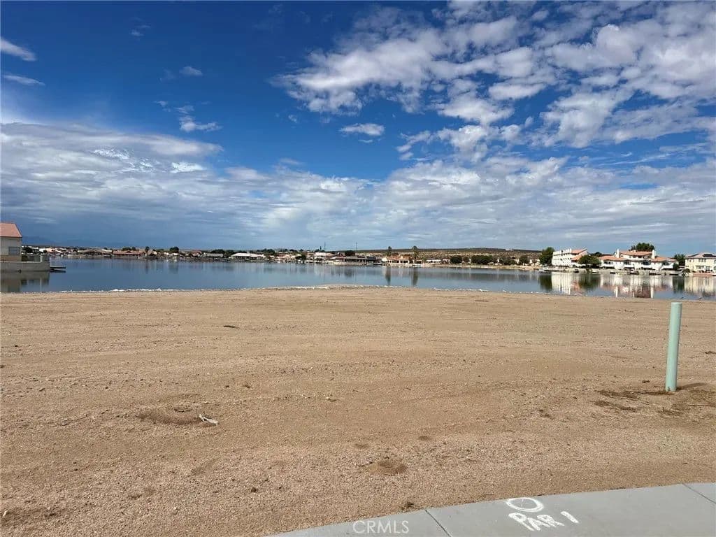 Vacant Land in Helendale - Helendale, California, 92342