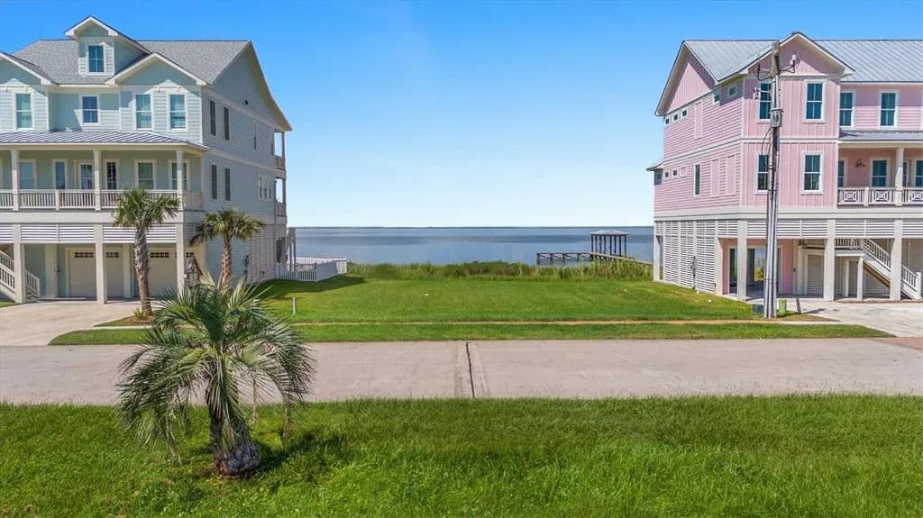 Vacant Land in Galveston - Galveston, Texas, 77554