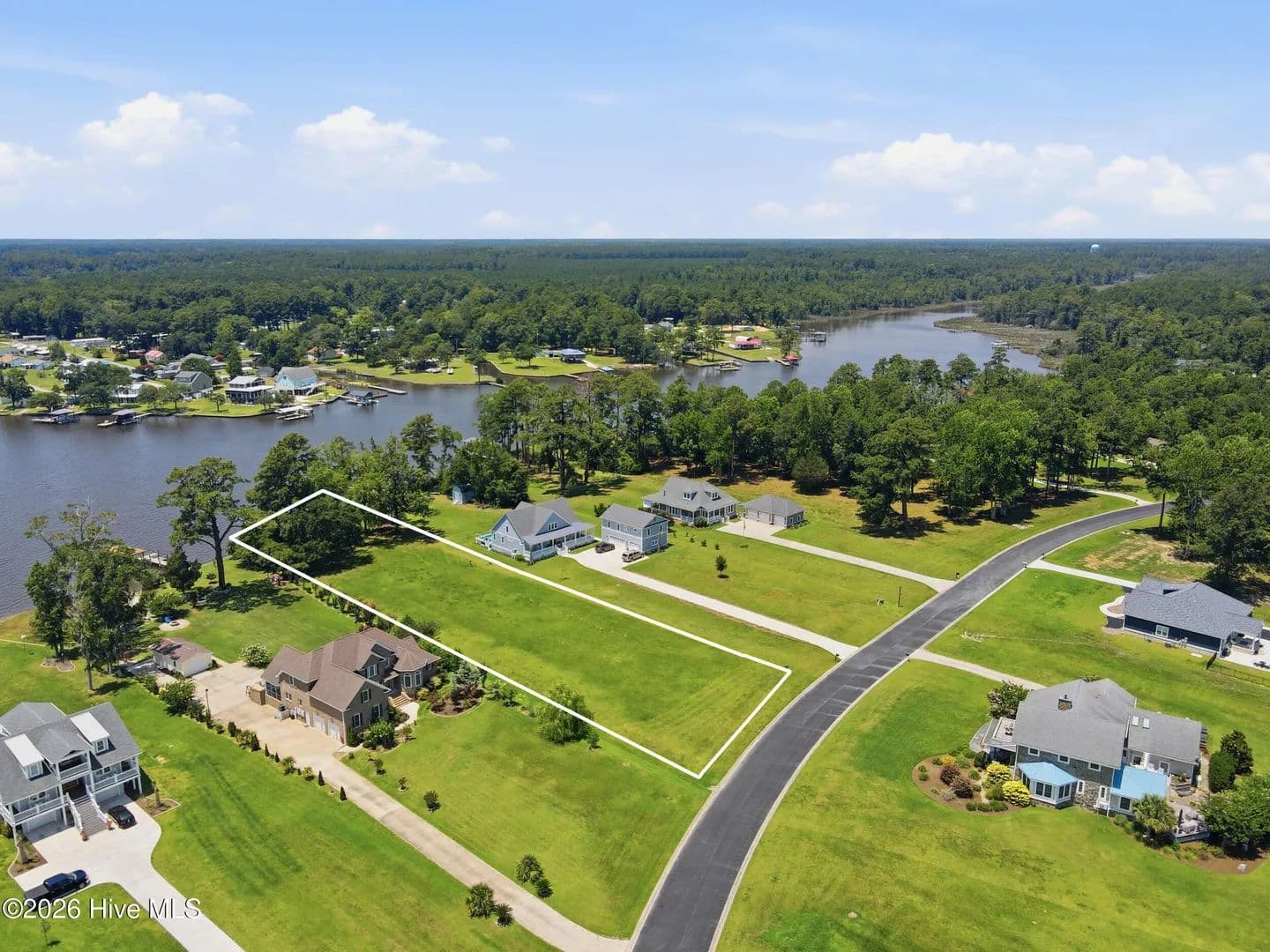 1.17 Acres of Land for Sale in Oriental, NC - Oriental, North Carolina, 28571