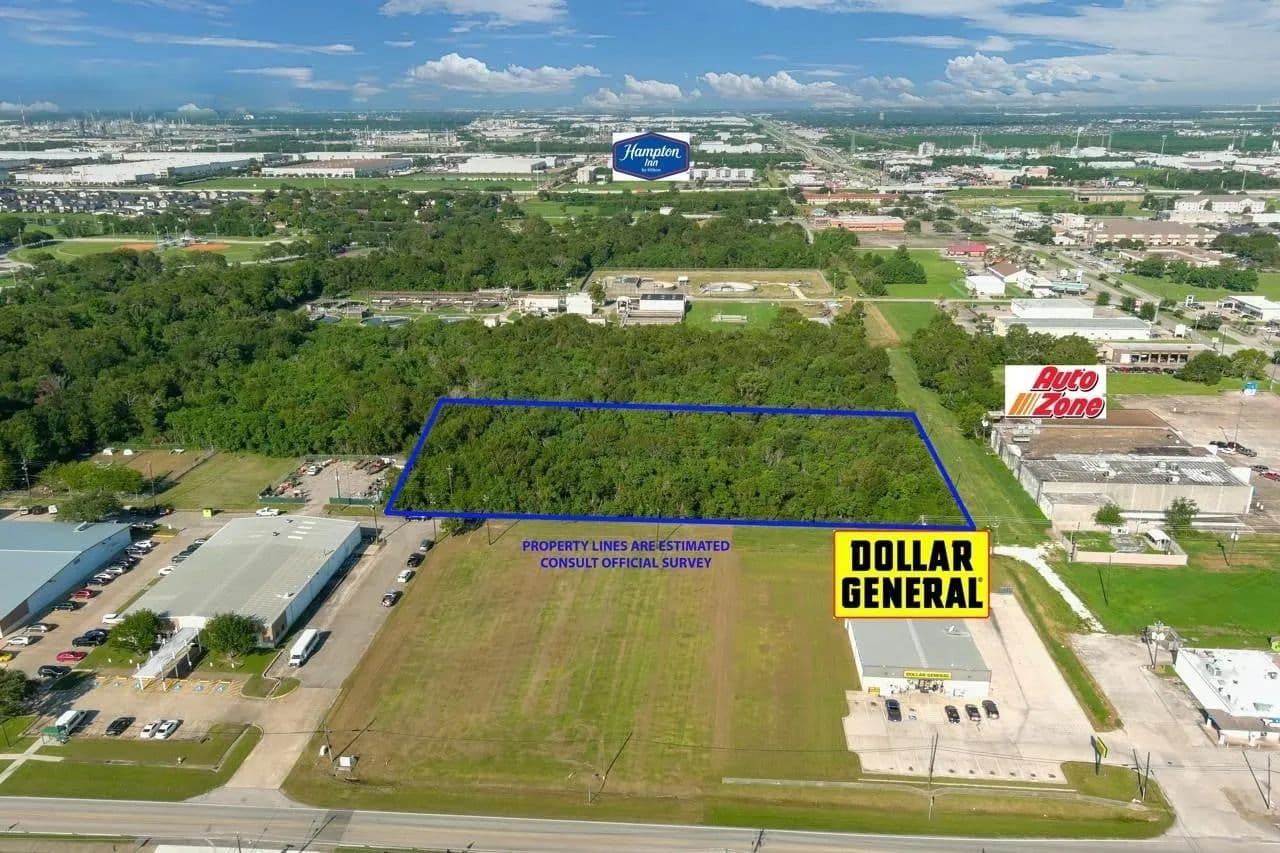 Lots & Land-Other in La Porte - La Porte, Texas, 77571