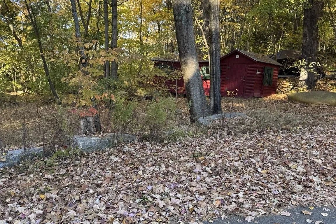Vacant Land in Derry - Derry, New Hampshire, 03038