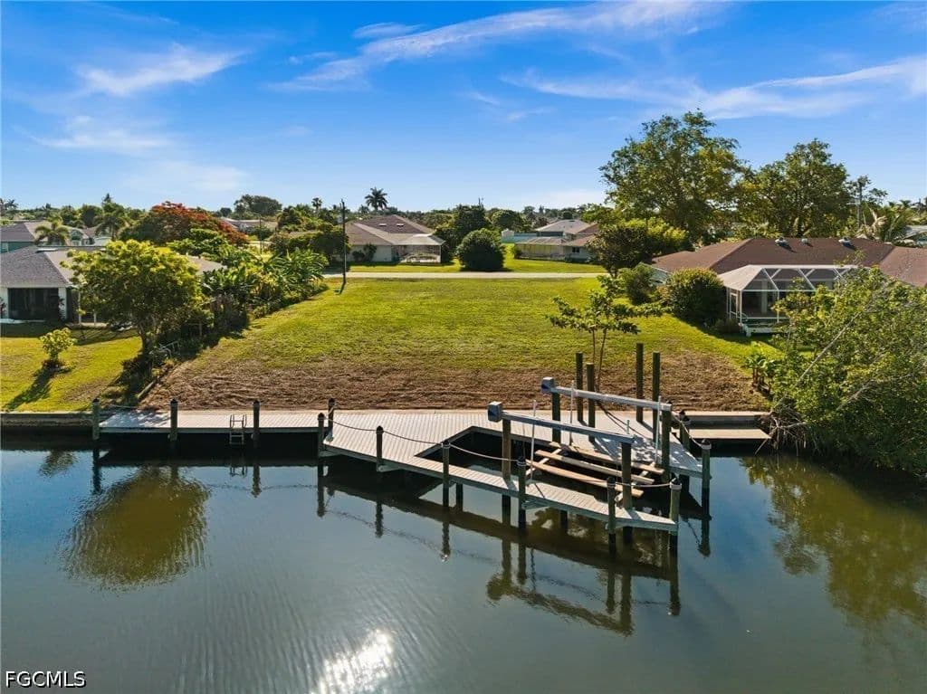 Vacant Land in Cape Coral - Cape Coral, Florida, 33904