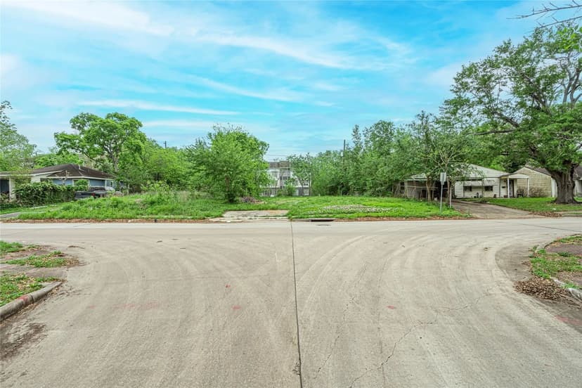 Property from 6031 Beekman Road - KW