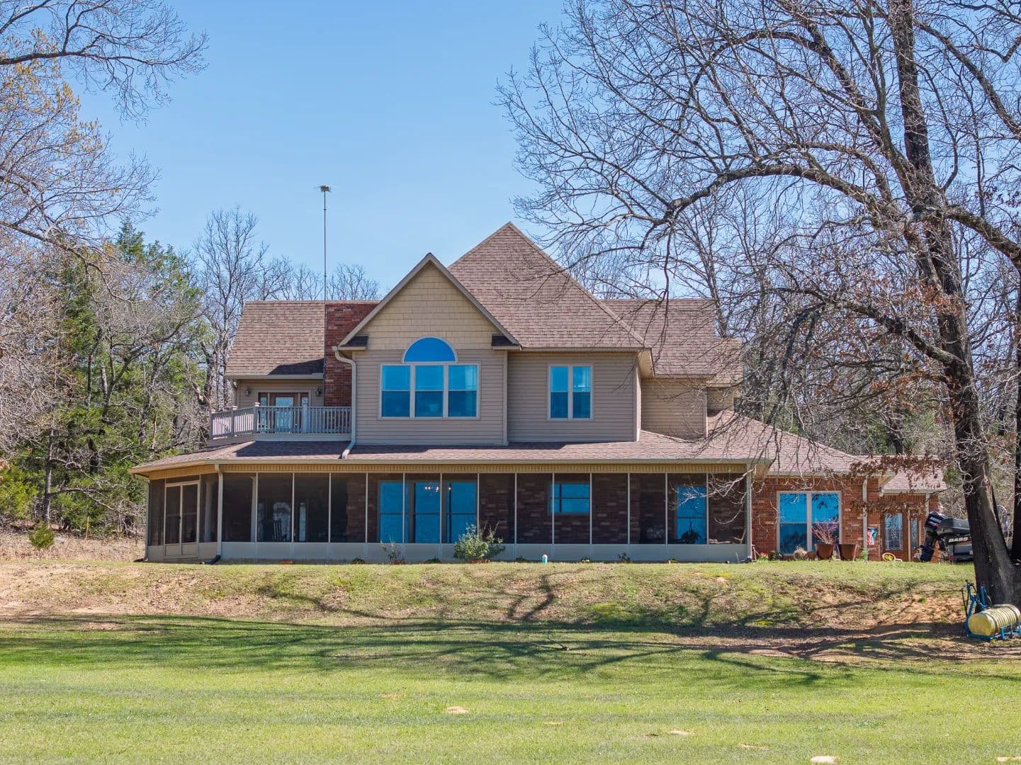 Country Estate near Brooken Cove at Lake Eufaula - Stigler, Oklahoma,