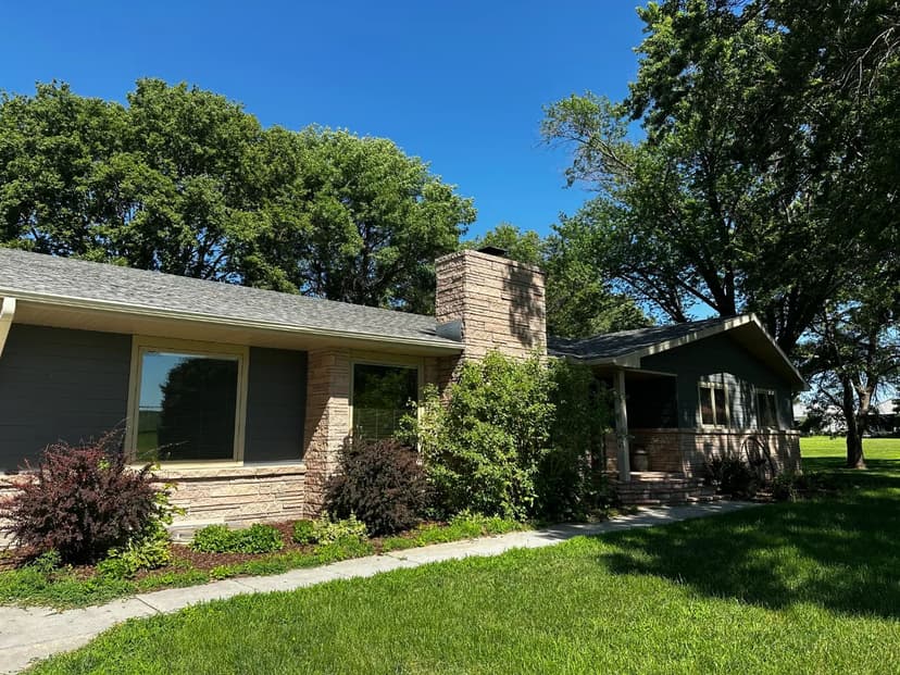 808 N HIllcrest, Arnold