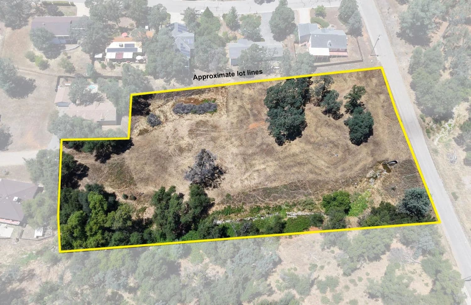 1.96 Acres of Land for Sale in Mariposa, CA - Mariposa, California, 95338