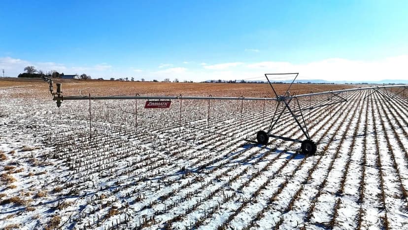 Pivot & Flood Irrigated Parcel with Good Water/Soils