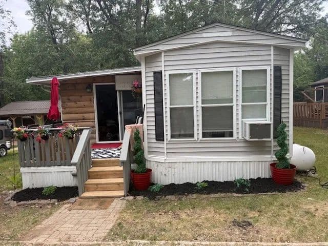 Property from 7/206 Woodhaven - KW - Sublette, Illinois, 61367