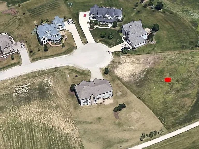 Vacant Land in Yorkville