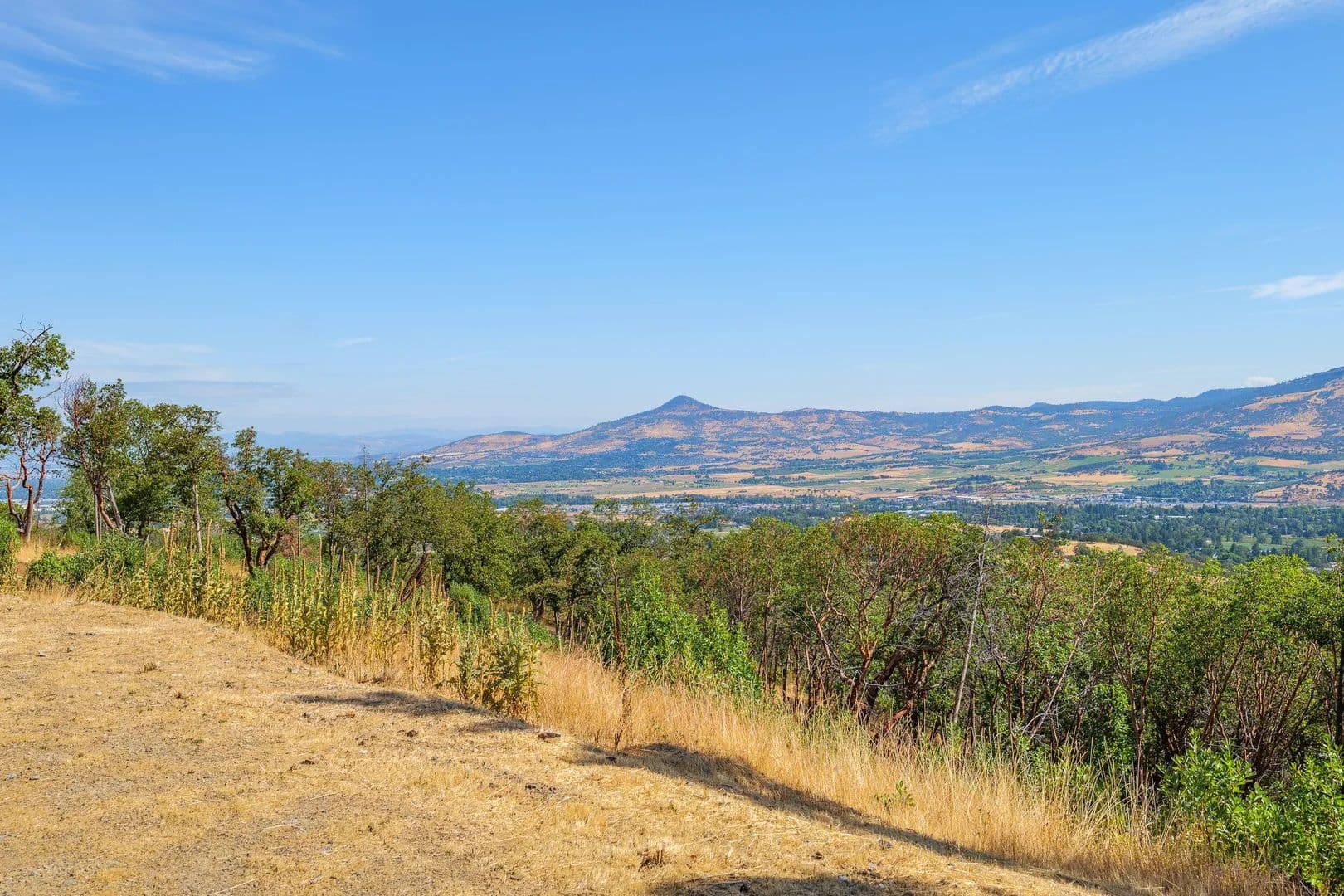 15 Acres of Land for Sale in Medford, OR - Medford, Oregon, 97501