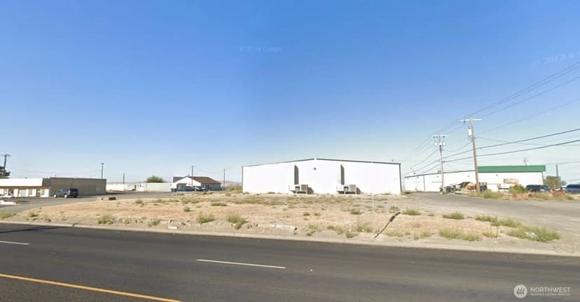 Lots & Land-Other in Othello