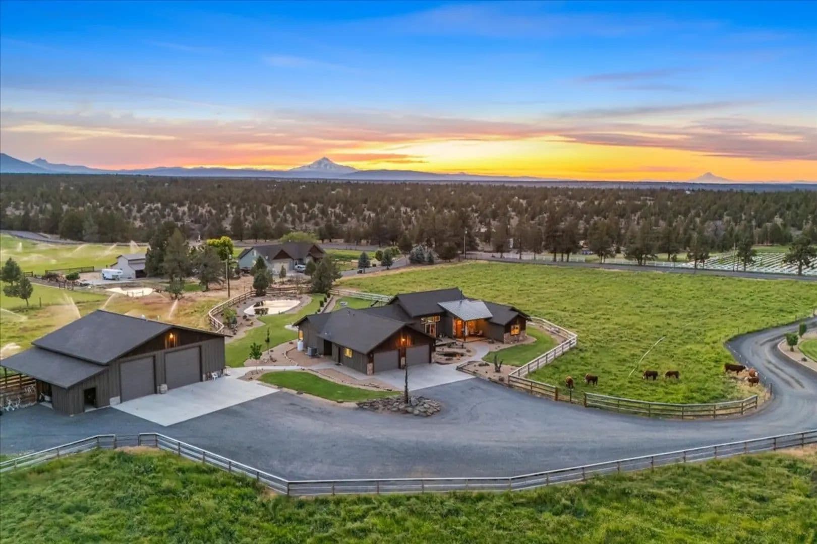 Ranch with two houses, shops and barn! - Redmond, Oregon, 97756