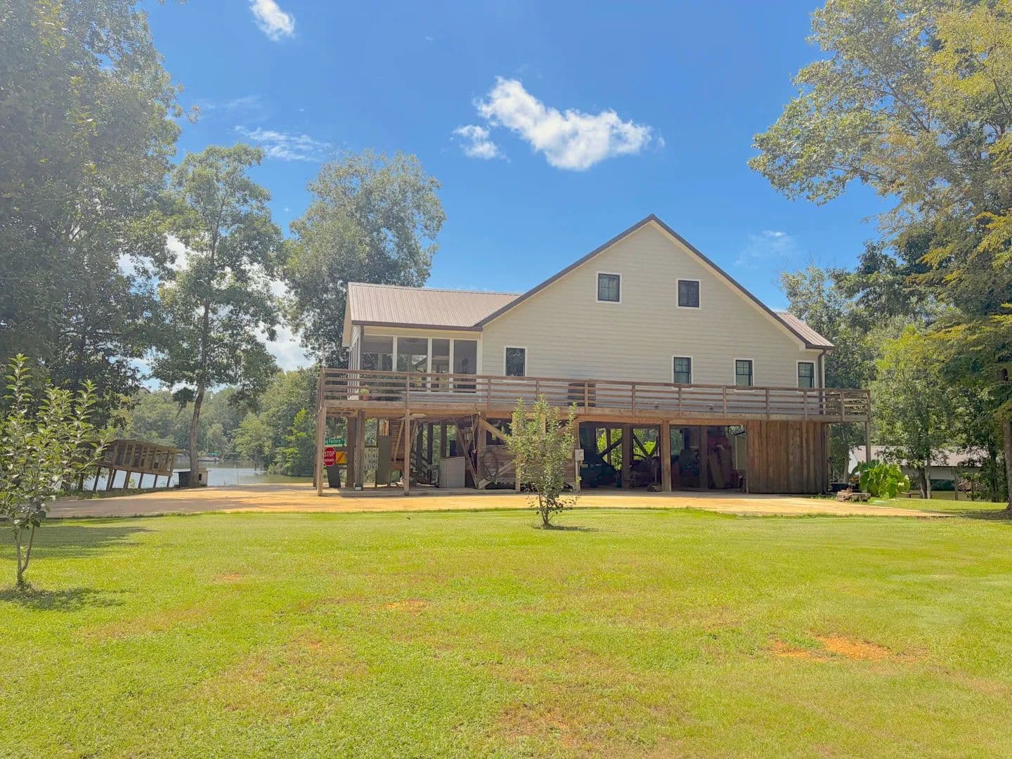 Alabama River Home on Gun Island Chute - Lowndesboro, Alabama, 36752