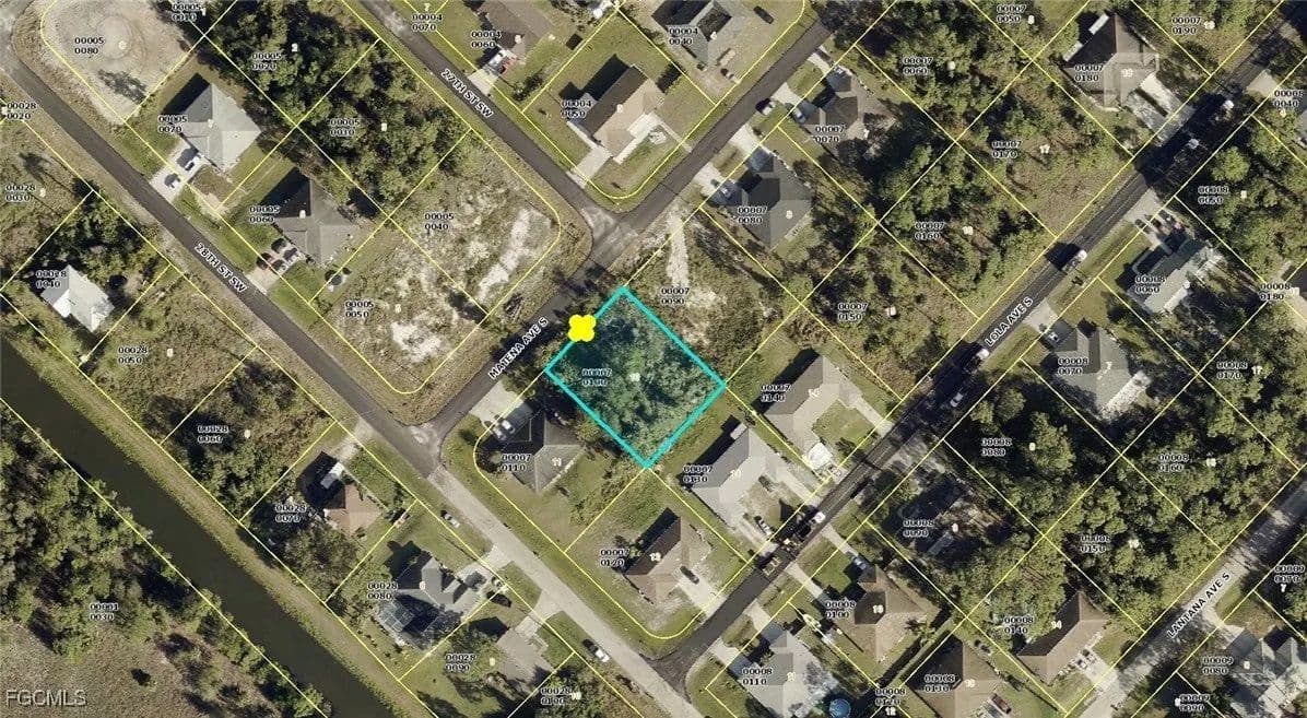 Lots & Land-Other in Lehigh Acres - Lehigh Acres, Florida, 33973