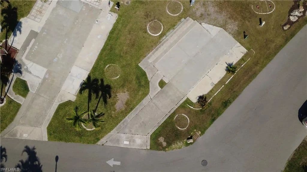 Vacant Land in Fort Myers - Fort Myers, Florida, 33908