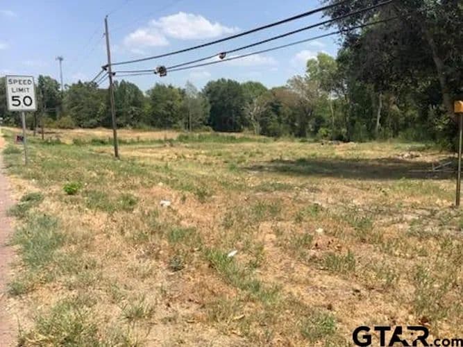 Property from 3012 Frankston Hwy. #3012 Frankston Hwy. - KW