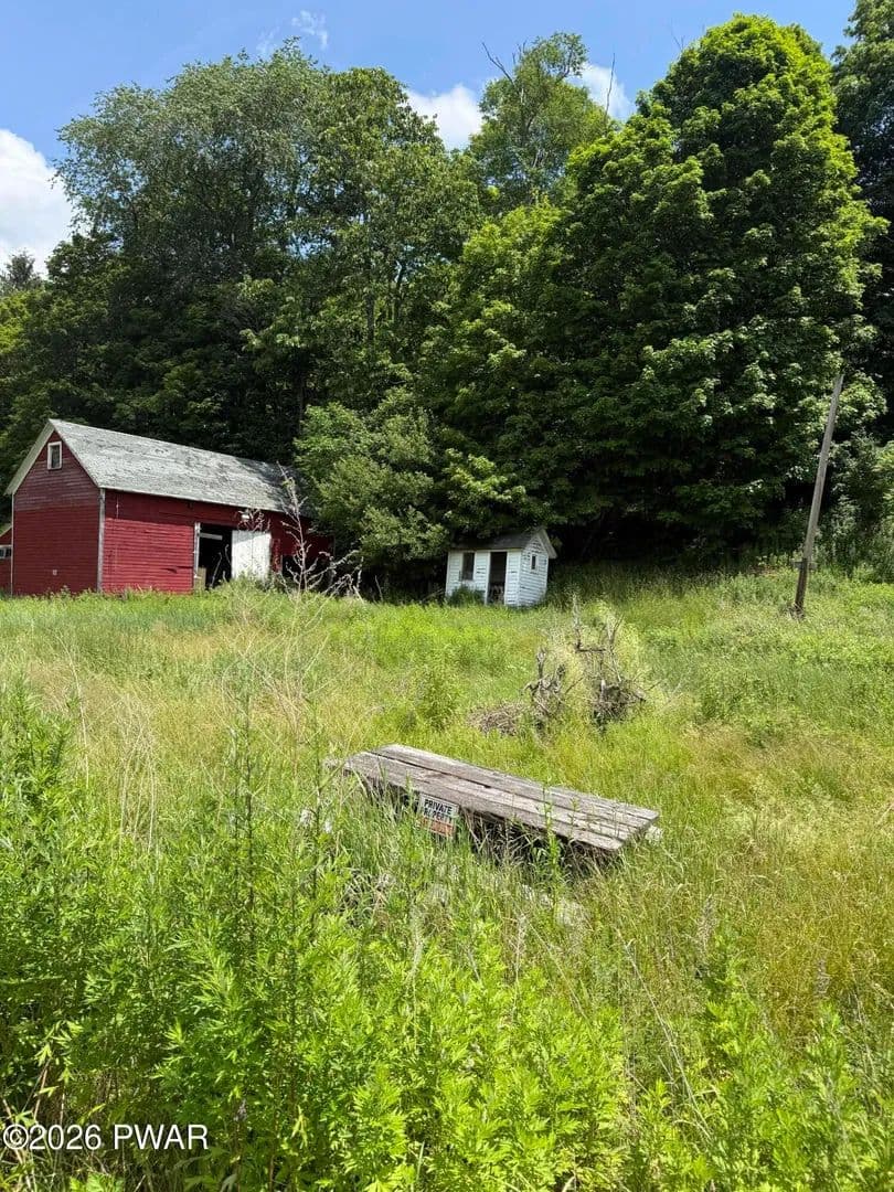 8.23 Acres of Land for Sale in Honesdale, PA - Honesdale, Pennsylvania, 18431