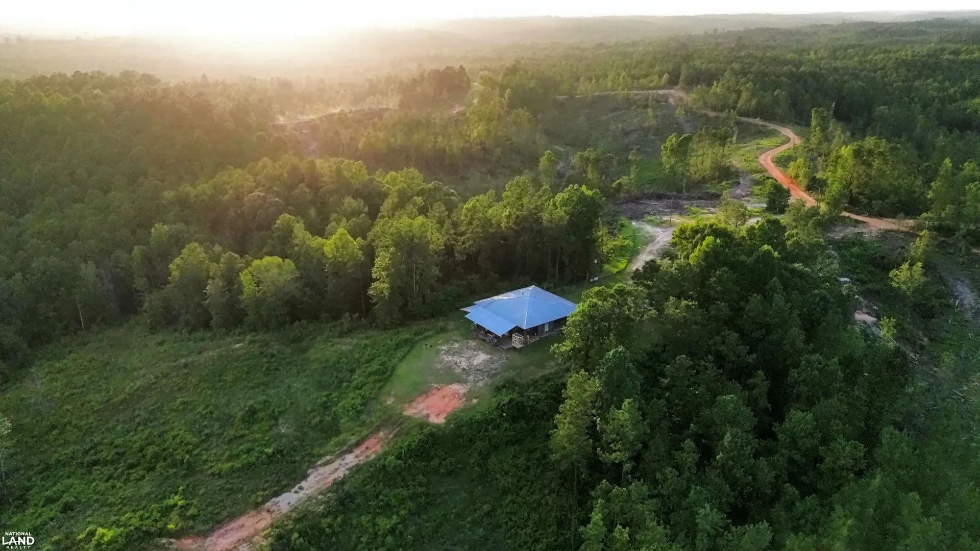 Choctaw County Camp and Acreage - Toxey, Alabama, 36921