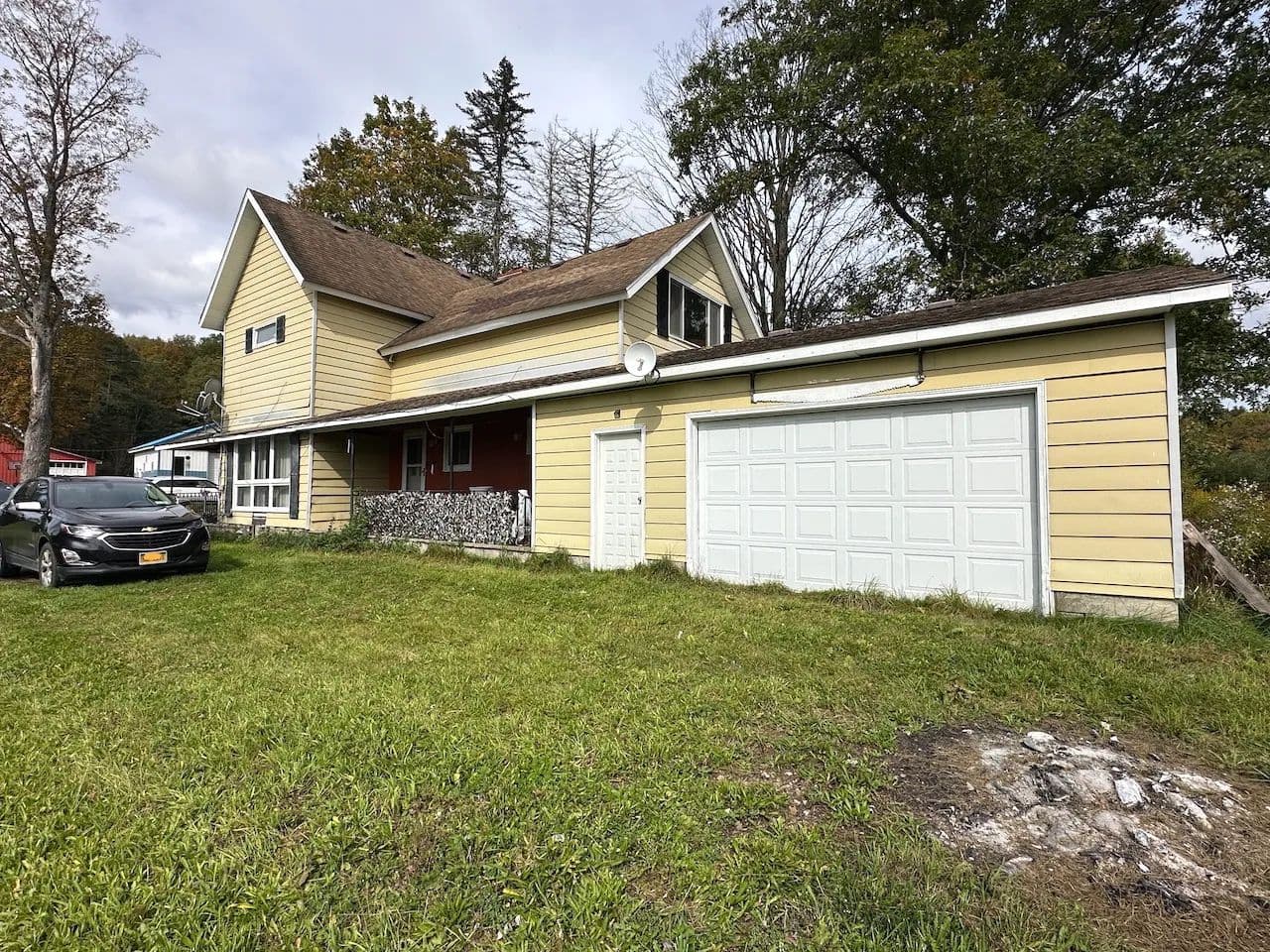 Country Home with Garage, Barn and Pond on 3.84 acres in Farmersville NY 9890 Galen Hill Rd - Farmersville, New York, 14060