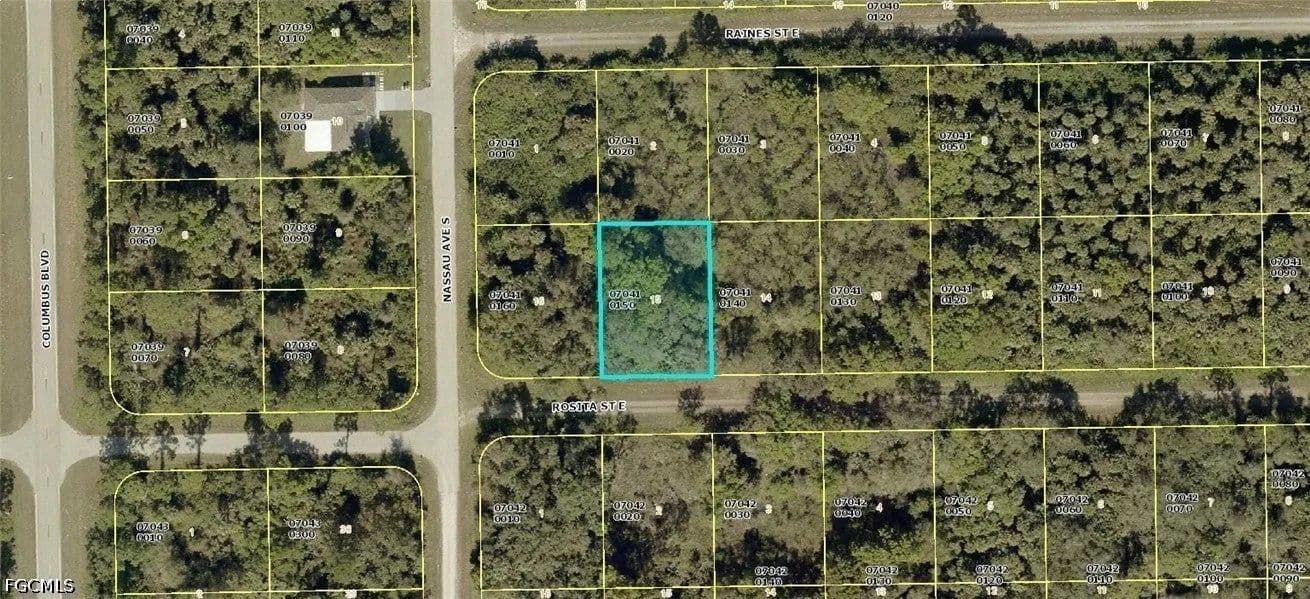 Lots & Land-Other in Lehigh Acres - Lehigh Acres, Florida, 33974
