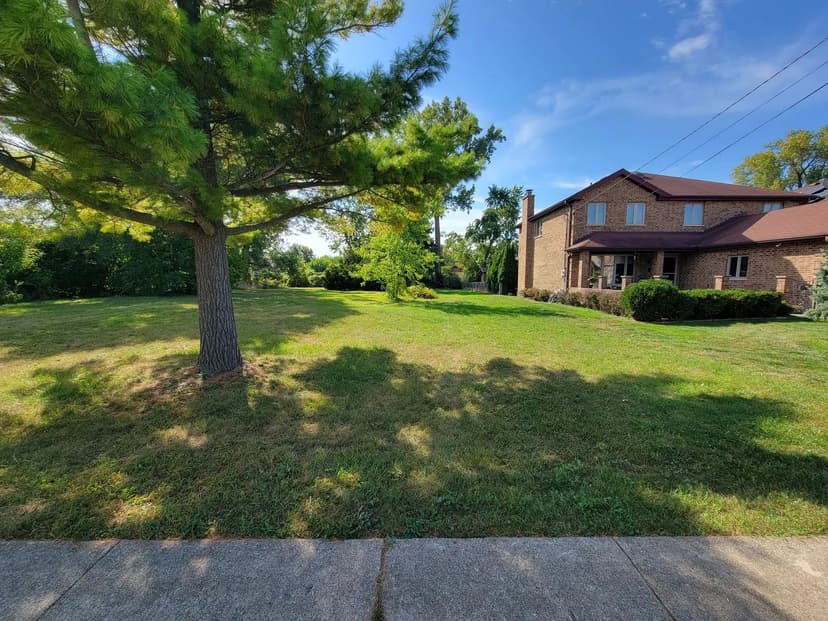 Property from 8619 W Park Lane - KW