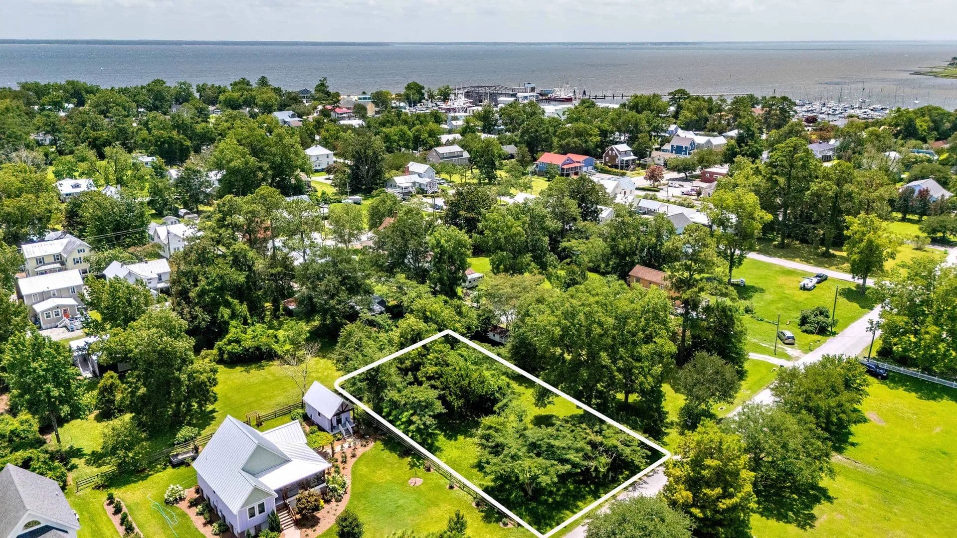 Vacant Land in Oriental - Oriental, North Carolina, 28571