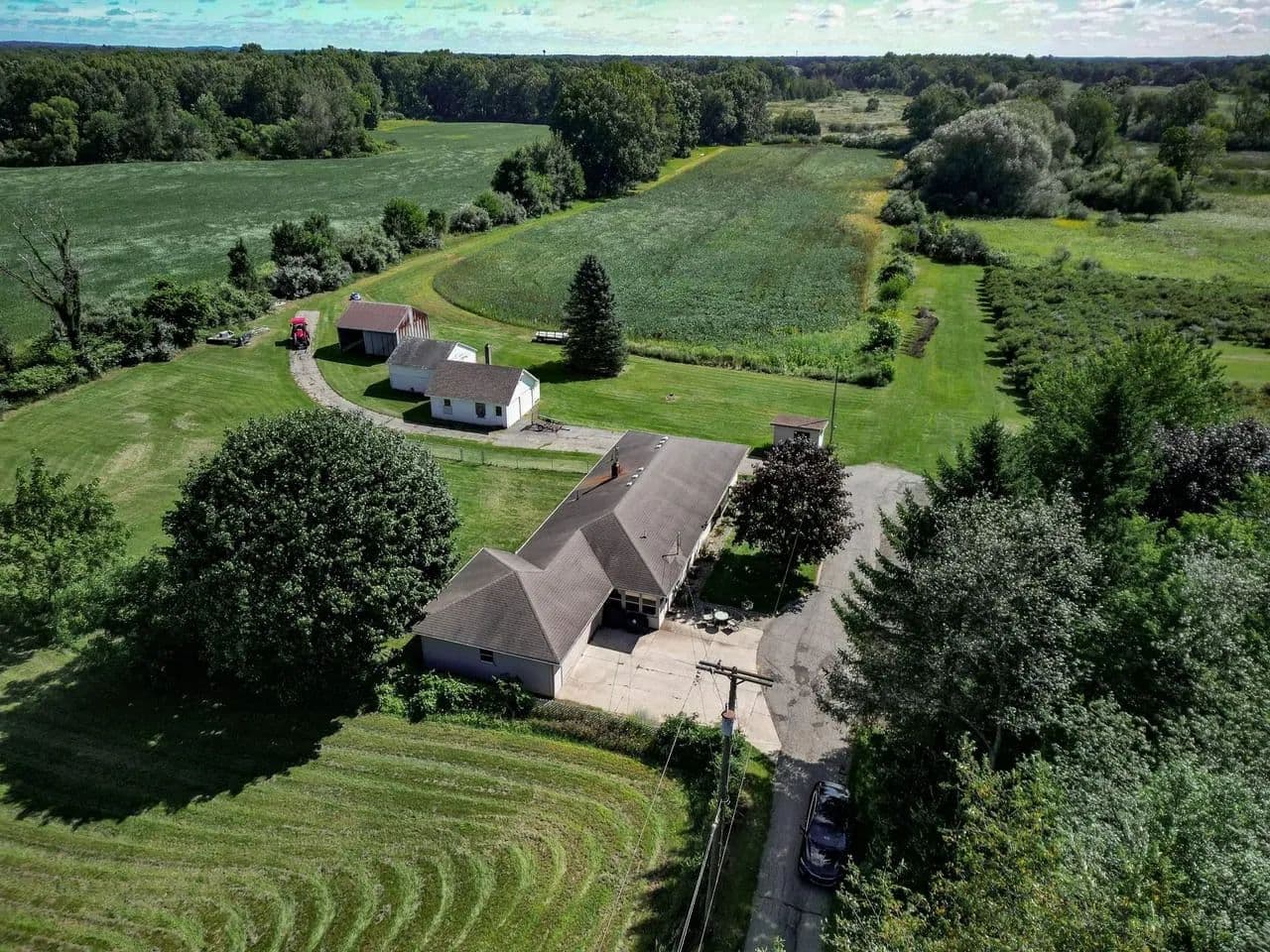 An Outdoorsman's Paradise: 140 Diverse Acres in Grass Lake - Jackson, Michigan, 49201