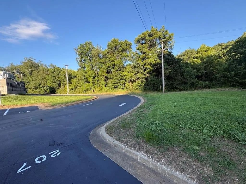 Lots & Land-Other in Salyersville - Salyersville, Kentucky, 41645