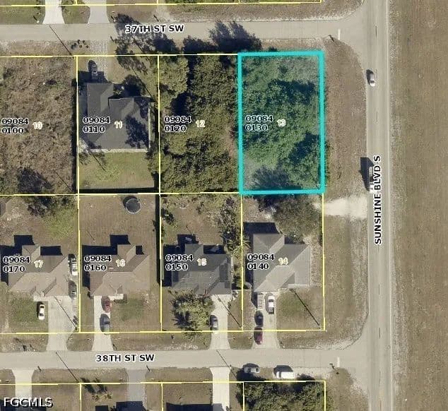 Vacant Land in Lehigh Acres - Lehigh Acres, Florida, 33976