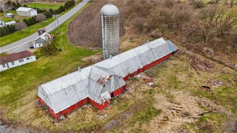 Land -Single Family Acreage in West Winfield