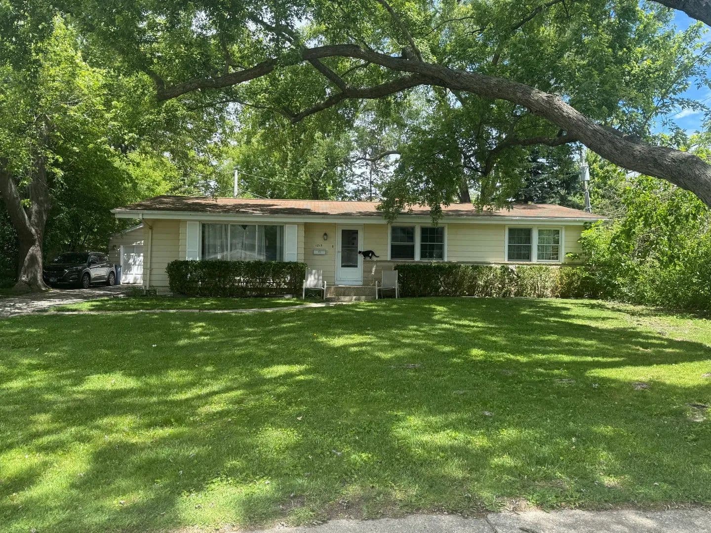 Property from 1215 Parkside Lane - KW - Deerfield, Illinois, 60015
