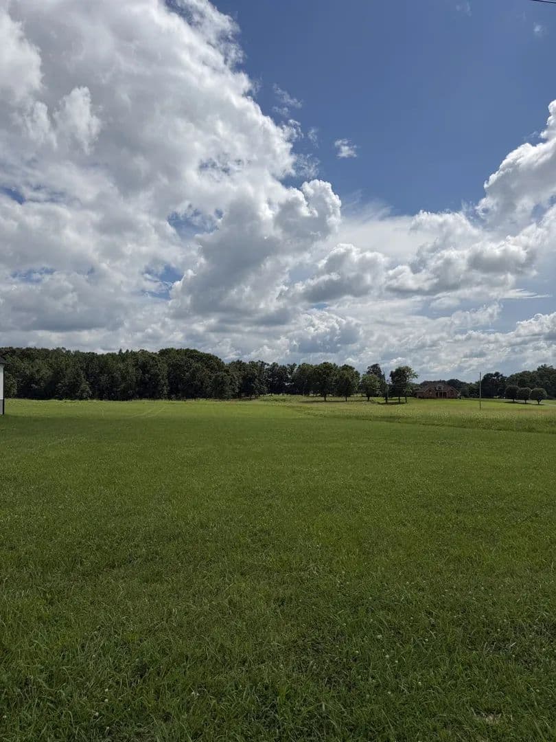 Lots & Land-Other in Lafayette - Lafayette, Tennessee, 37083