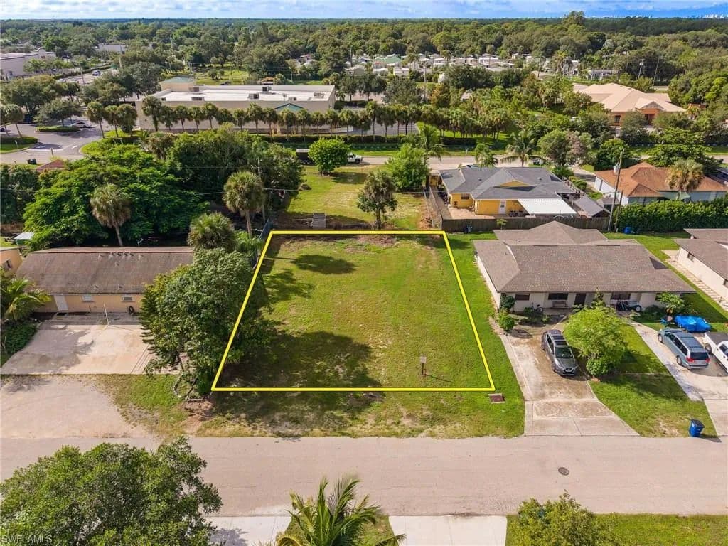 0.17 Acres of Land for Sale in BONITA SPRINGS, FL - Bonita Springs, Florida, 34135
