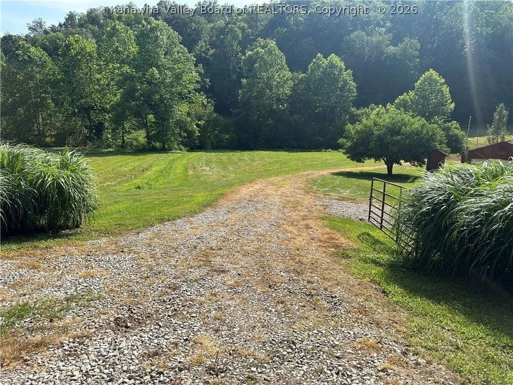 Lots & Land-Other in Charleston - Charleston, West Virginia, 25312