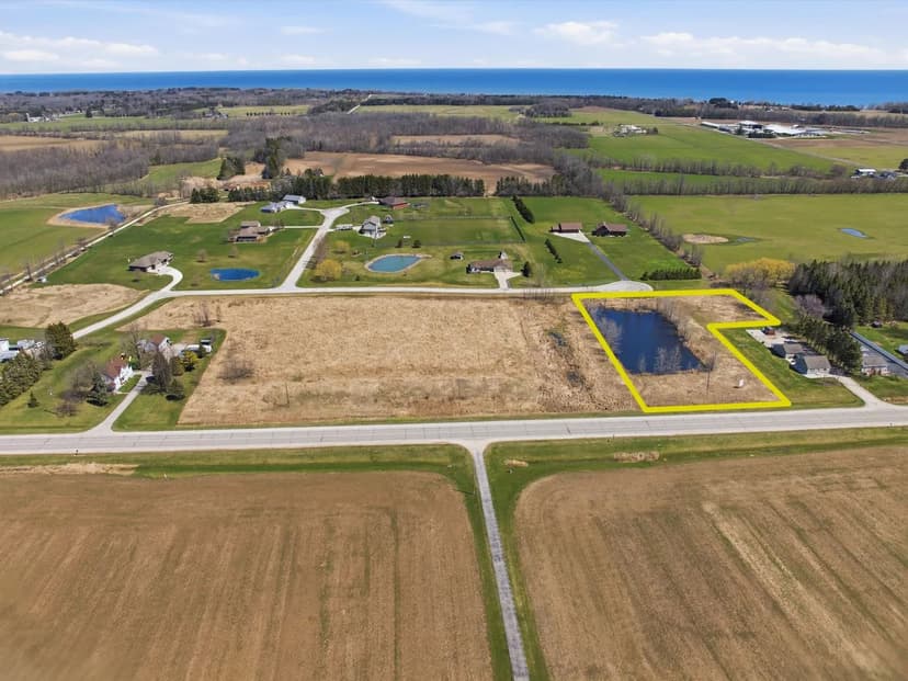 Vacant Land in Manitowoc