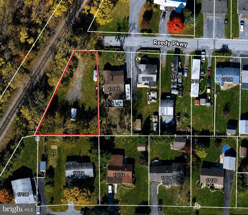 0.32 Acres of Land for Sale in HAGERSTOWN, MD - Hagerstown, Maryland, 21740