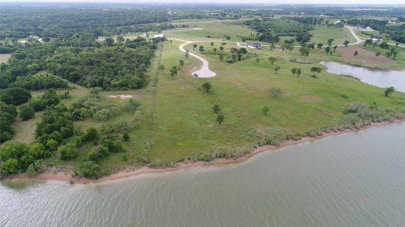 Lots & Land-Other in Corsicana