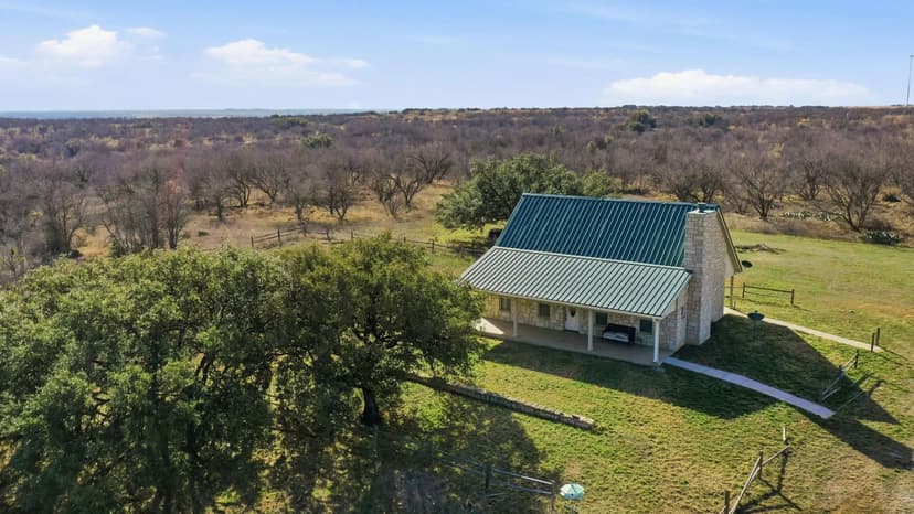 155+/-Acres & Home 5484 FM 880 N Cisco, TX 76437