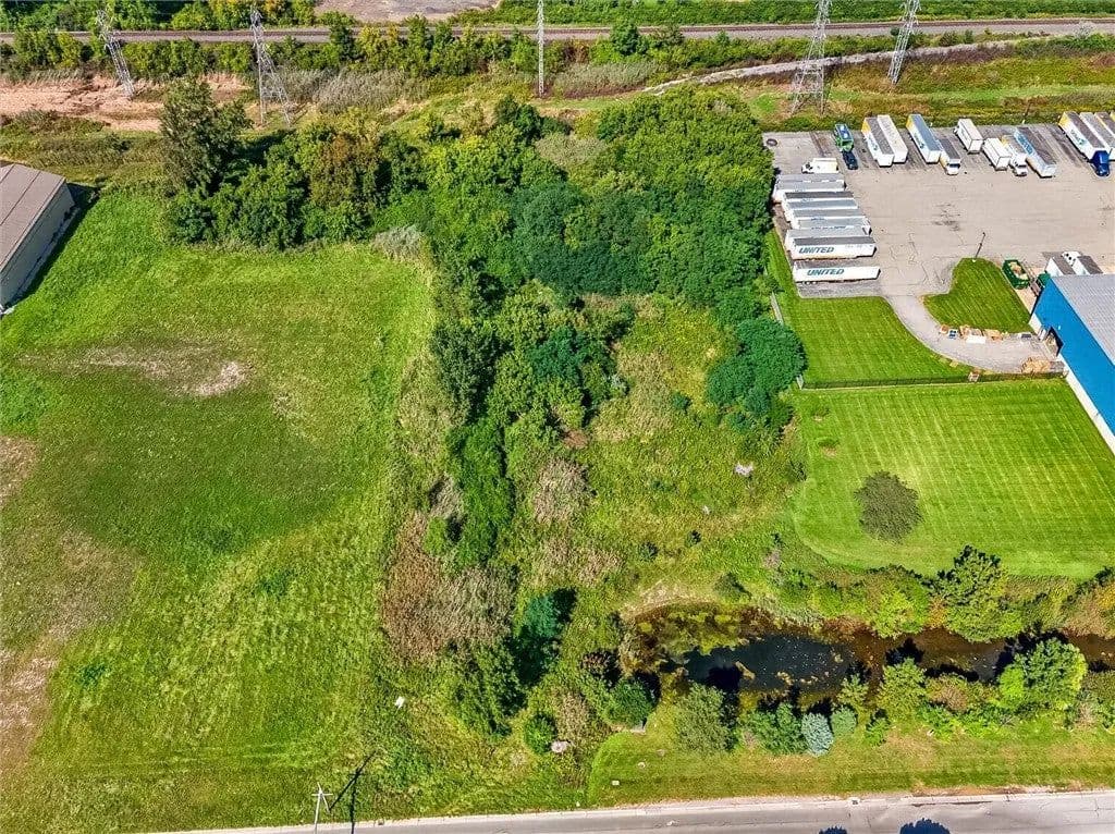 Lots & Land-Other in Rochester - Rochester, New York, 14623