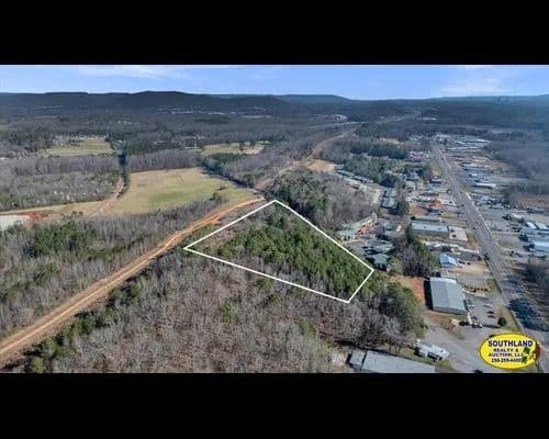 6.41 Acre Commercial Land in Scottsboro, AL