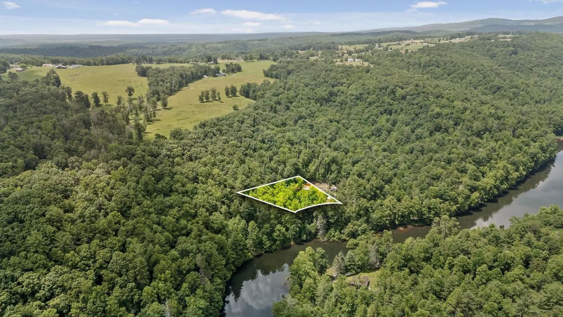 3.26 Acres of Land for Sale in Grandview, TN - Grandview, Tennessee, 37337