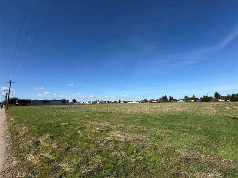 Property from 2051 Wardrobe - KW