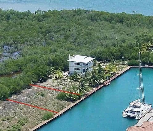 Placencia Caye Seafront Lot with Boat hookup - land for sale