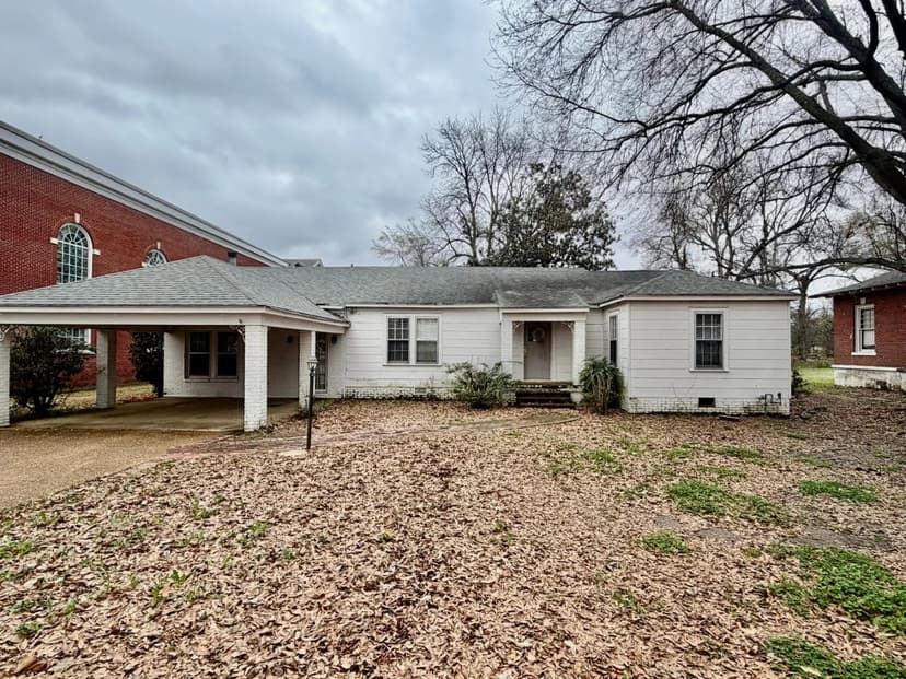 Home in Sunflower County at 350 N. Ruby Avenue in Ruleville, MS